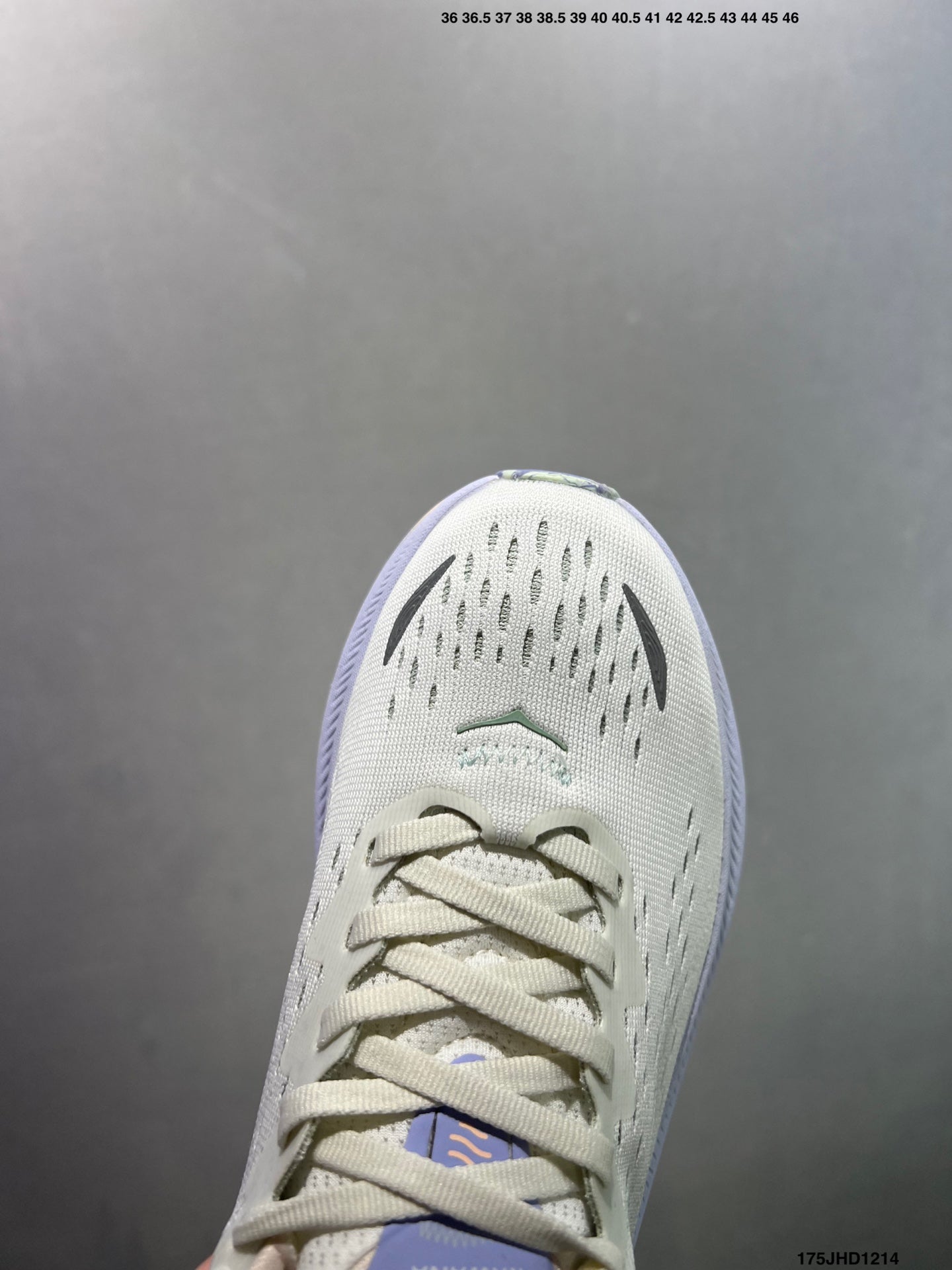 HOKA M KAWANA