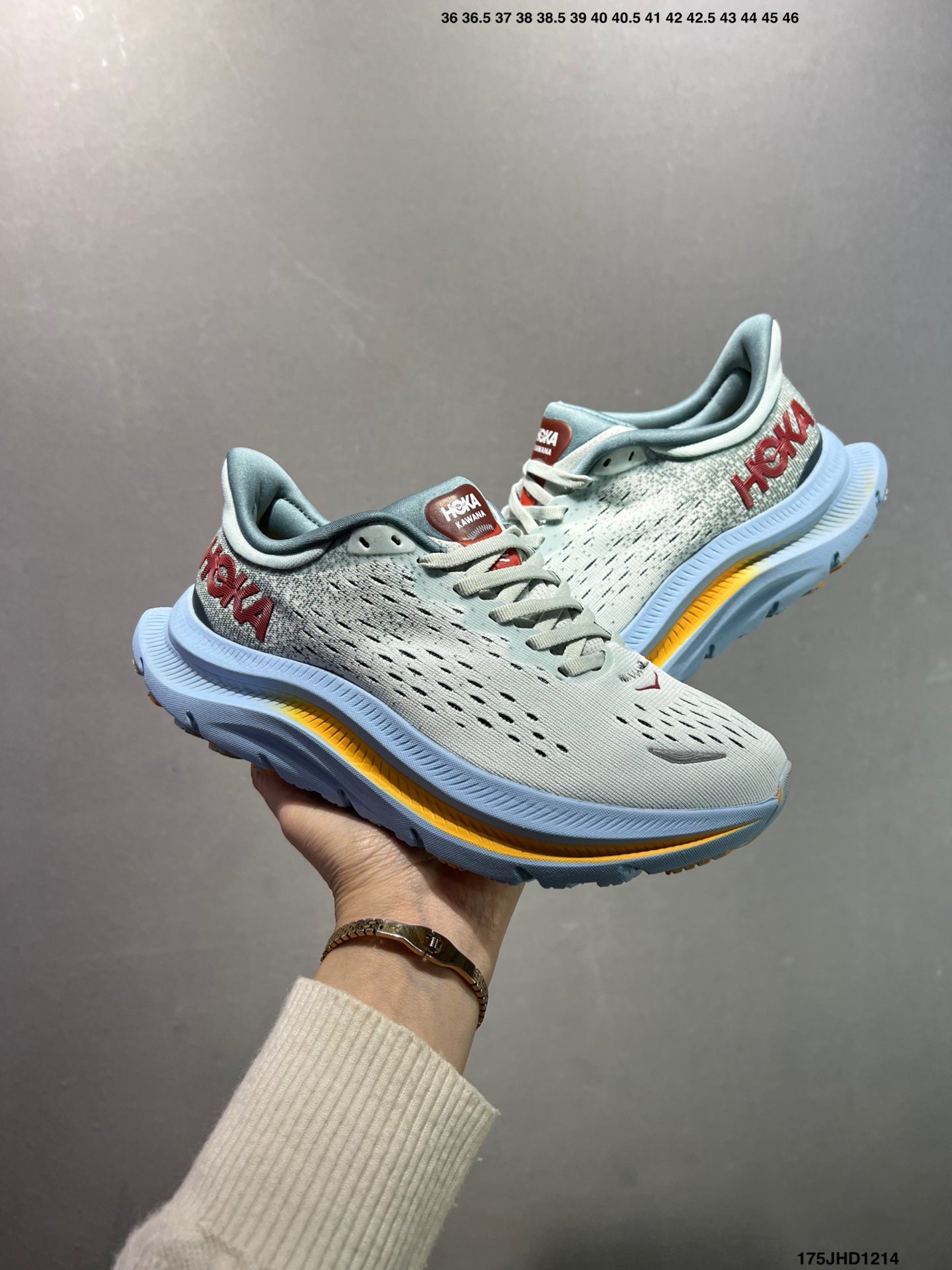 HOKA M KAWANA