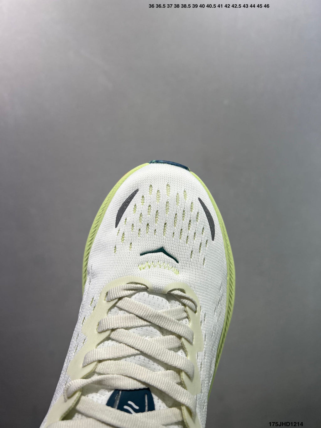 HOKA M KAWANA