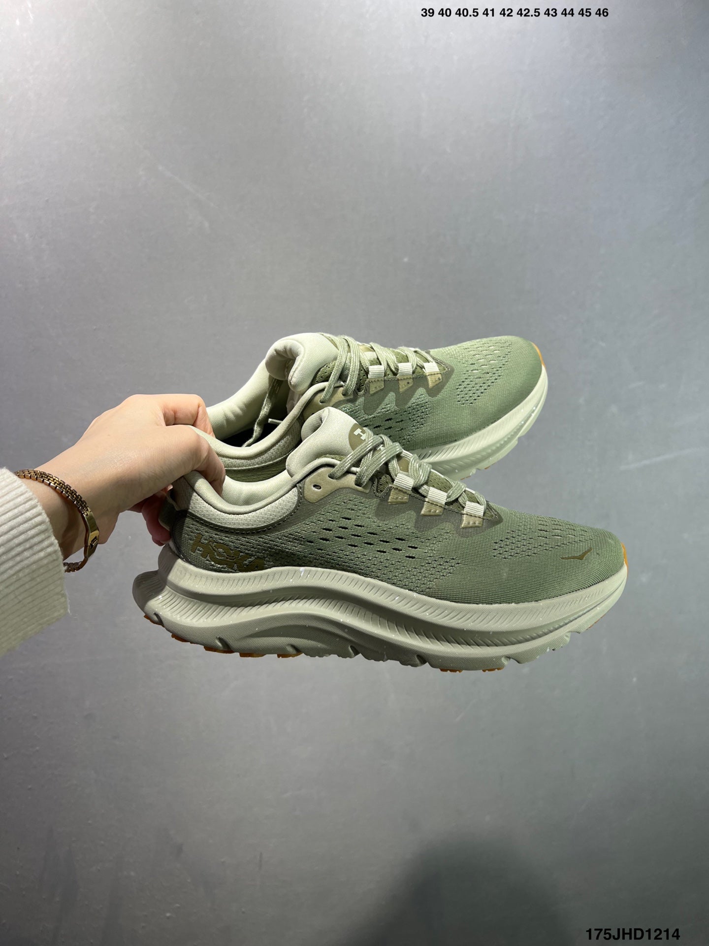 HOKA ONE ONE Kawana 2