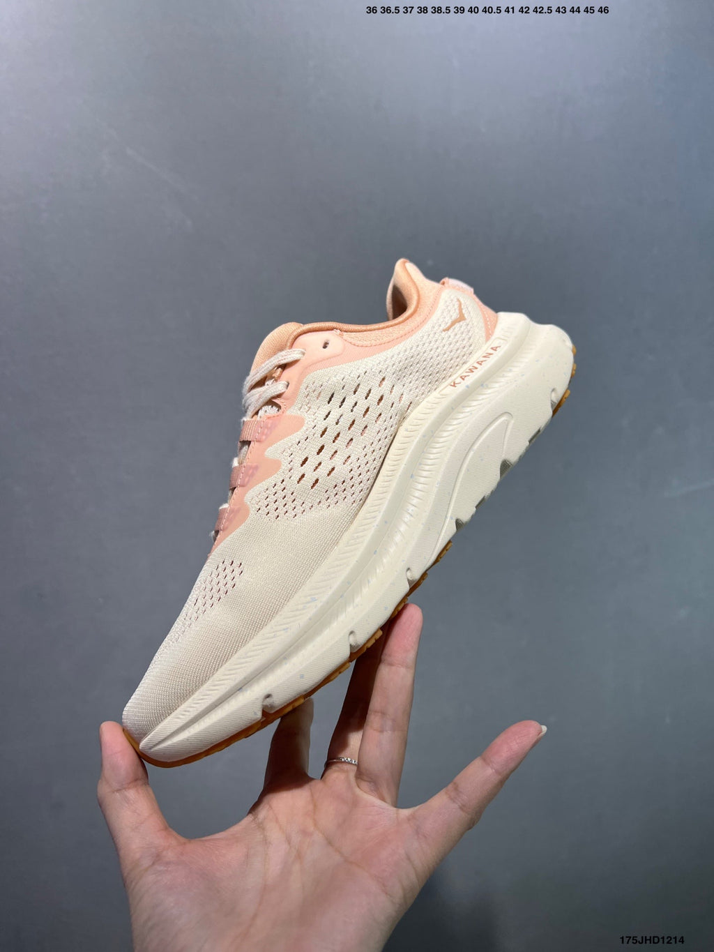 HOKA ONE ONE Kawana 2