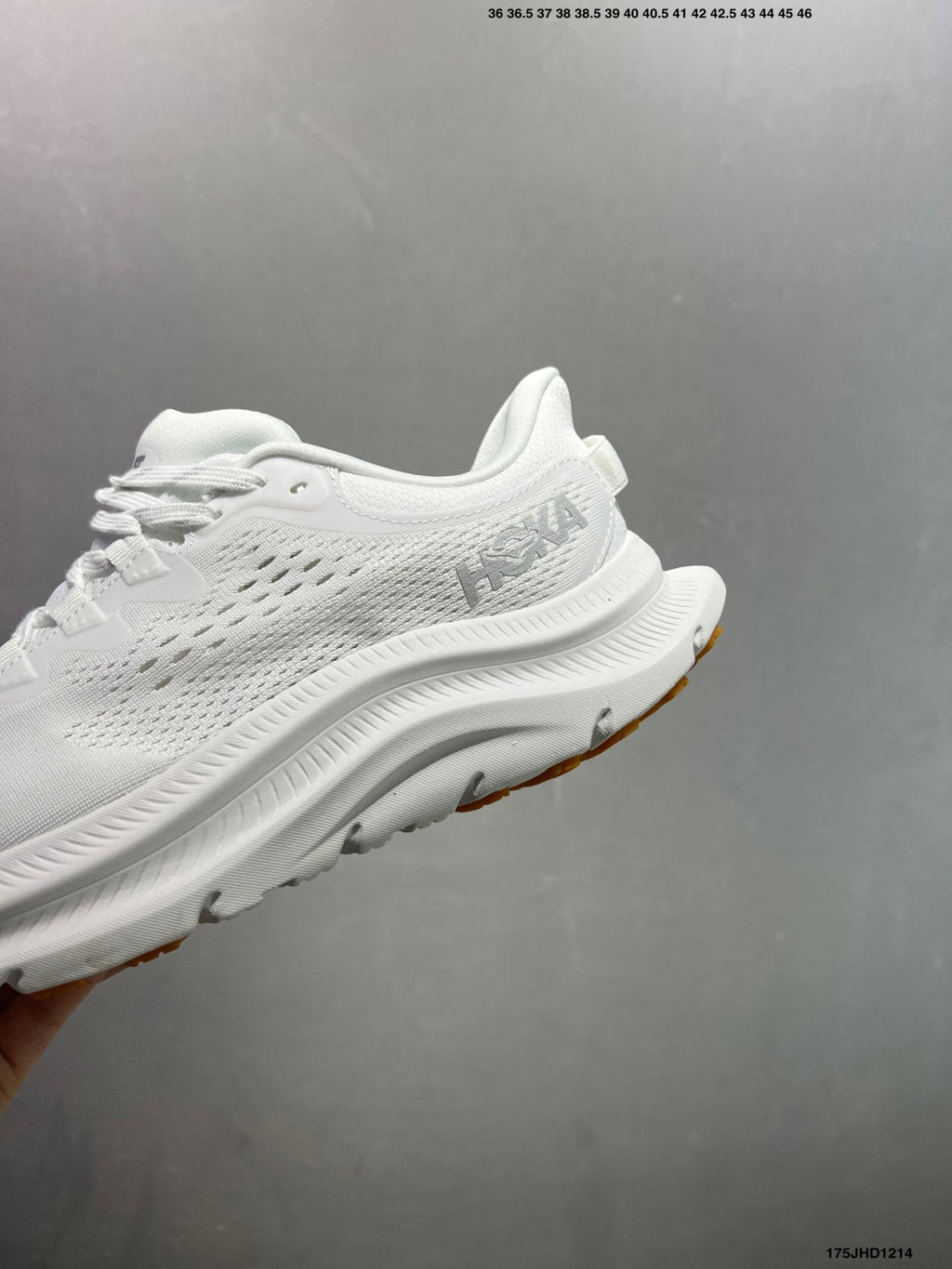 HOKA ONE ONE Kawana 2