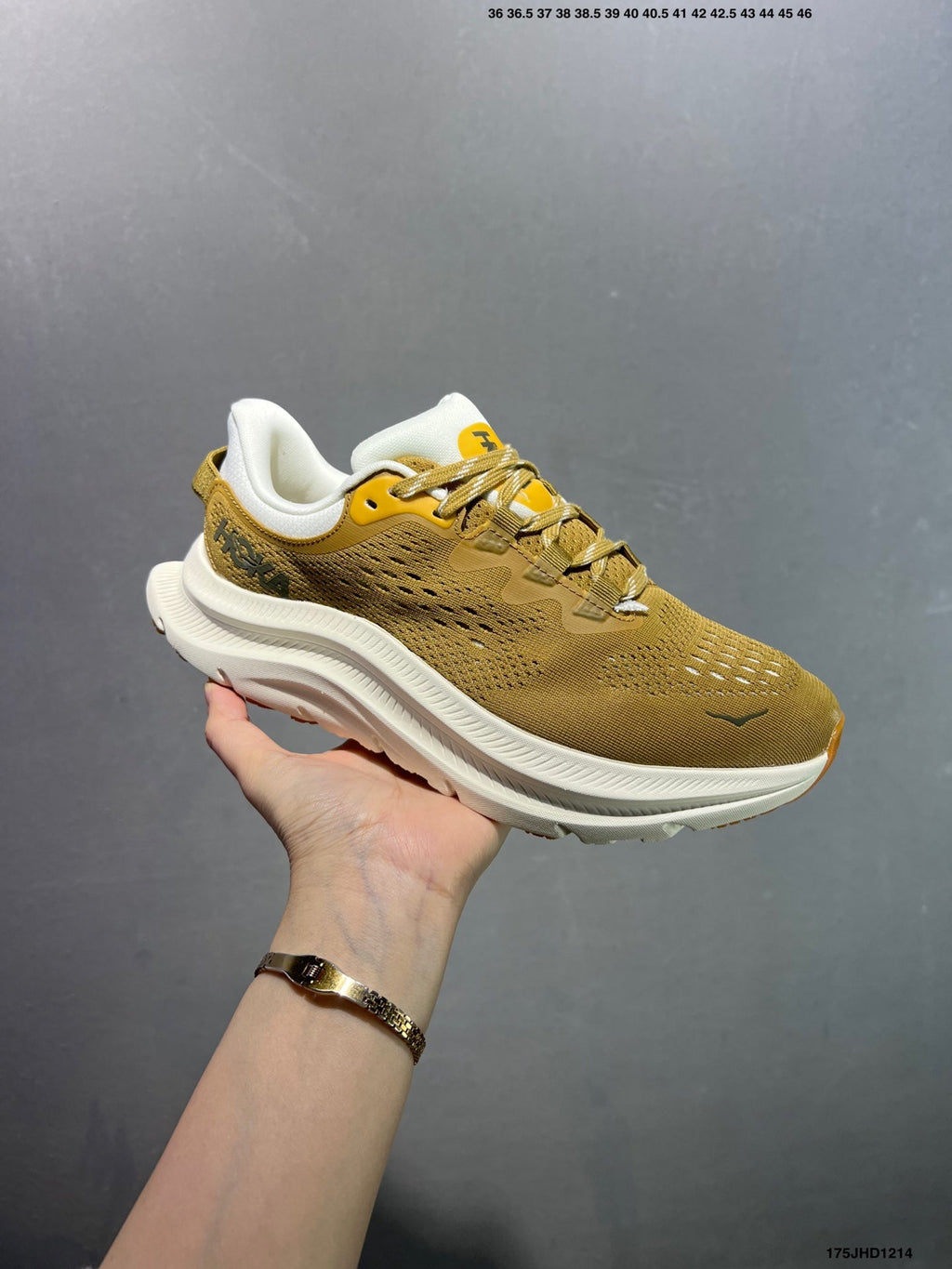 HOKA ONE ONE Kawana 2