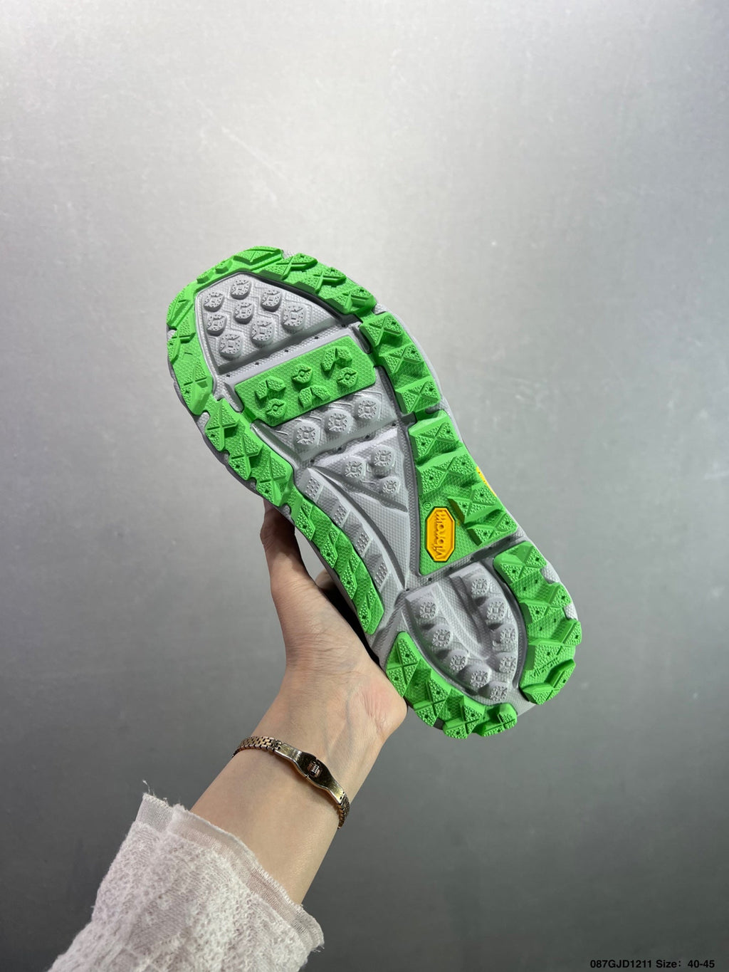 HOKA ONE ONE TOR ULTRA LO