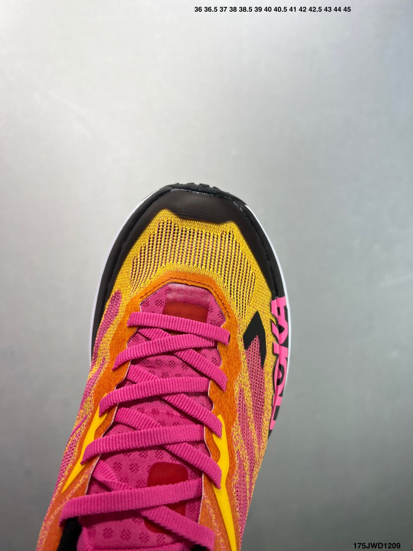 HOKA ONE ONE M MAFATE X