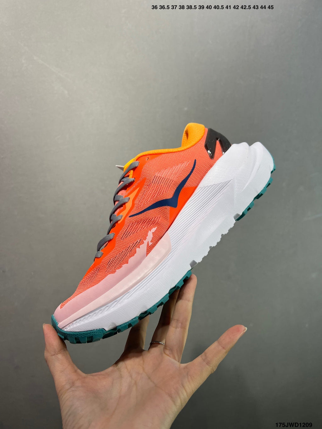 HOKA ONE ONE M MAFATE X