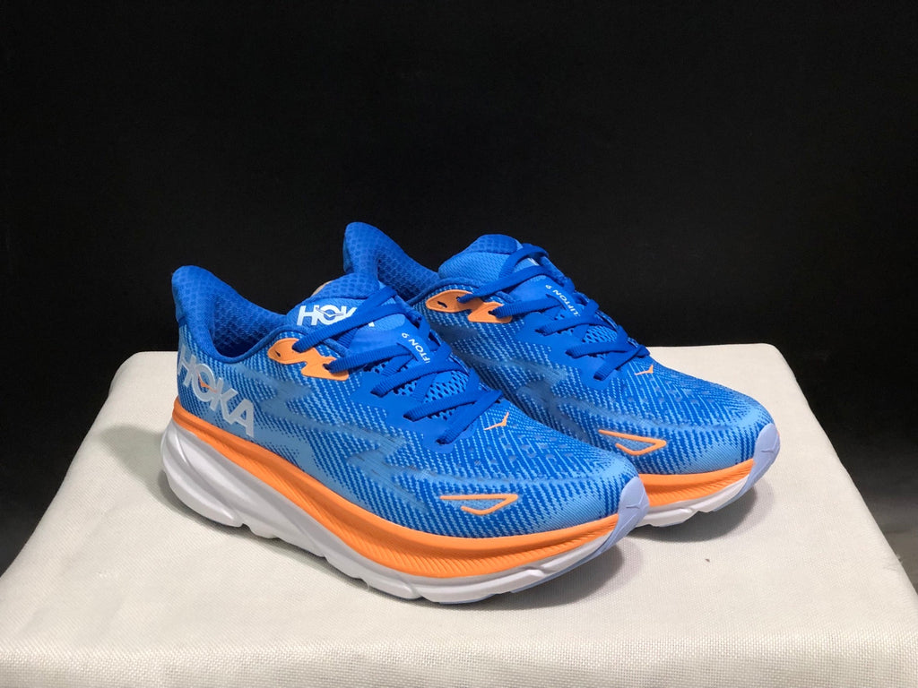 HOKA ONE ONE Clifton 9